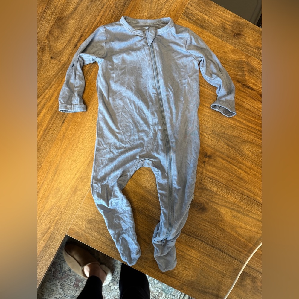 NWOT Kyte Zippered Footie